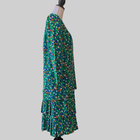 VINTAGE CLASSIQUE  GREEN TWO PIECE COLORFUL POLKA-DOTED DRESS - Picture 10 of 16